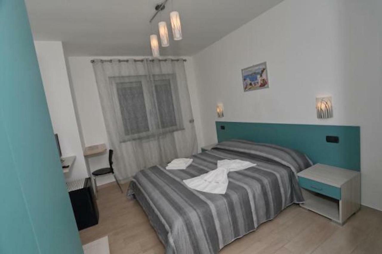 Hotel Casale Pettinato à Pizzo  Extérieur photo